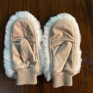 Anthropologie Ivory Lined Soft & Cozy Faux Fur Mittens One Size